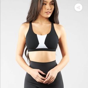 Buffbunny Namaste sports bra